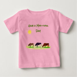 かわいい牛の牧場ベビーTシャツ ベビーTシャツ