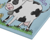 かわいい牛の緑のフィールド漫画イラストレーション カッティングボード (角)