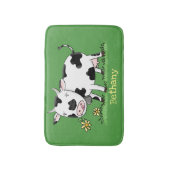 かわいい牛の緑のフィールド漫画イラストレーション バスマット (正面縦)