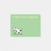 かわいい牛の緑のフィールド漫画イラストレーション ポストイット (正面)