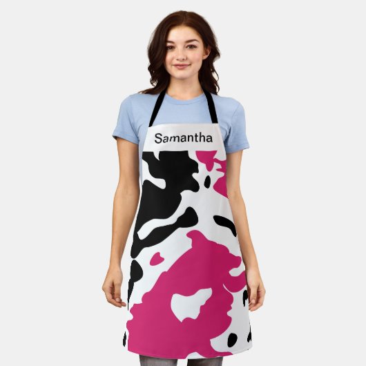 かわいい牛プリントガーリーピンクカスタムエプロン エプロン (着用した状態)