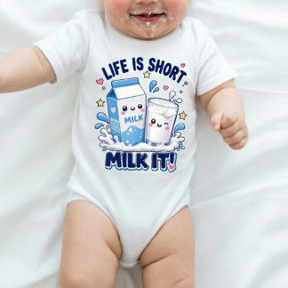 かわいい牛乳愛好家 ベビーボディスーツ