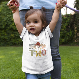 かわいい牧場の2歳の誕生日 ベビーTシャツ