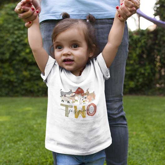 かわいい牧場の2歳の誕生日 ベビーTシャツ