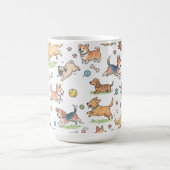 かわいい犬たちがあらゆる場所で遊んでいる コーヒーマグカップ (中央)
