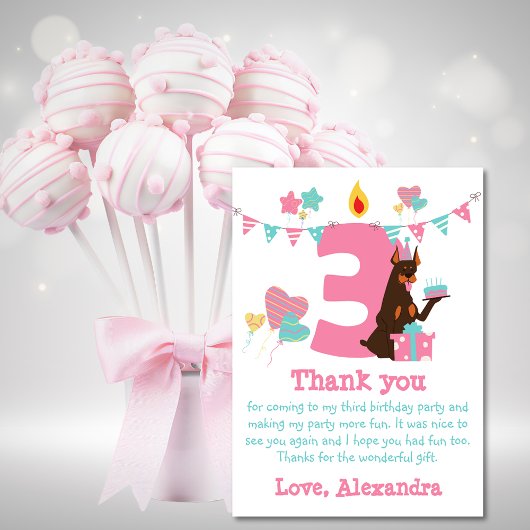 かわいい犬とケーキの横に数字の3 サードバースデー サンキューカード