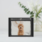 かわいい犬とハートと矢印デザインはがき ポストカード (スタンド正面)