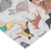 かわいい犬と猫の柄デザイン テーブルクロス (アングル)