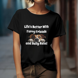 かわいい犬と腹をさする Tシャツ