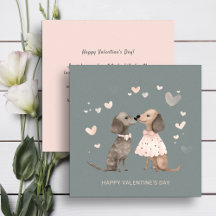 かわいい犬のカップルのバレンタインデー