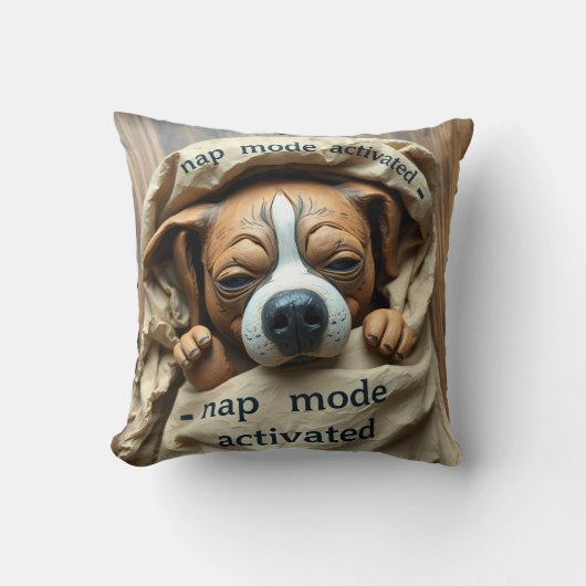 かわいい犬のデザイン「Dog Nap Mode Activated」 クッション (正面)