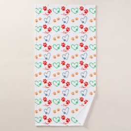 かわいい犬の前足のプリントと愛のハート バスタオル