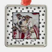 かわいい犬の名前と年と写真付き黒前版画 メタルオーナメント (正面)