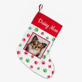 かわいい犬の名前フォトレッドとグリーンのポープリント スモールクリスマスストッキング (正面 (吊り時))
