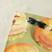 かわいい犬の顔バーガーパターン ビーチタオル (インサイチュ)