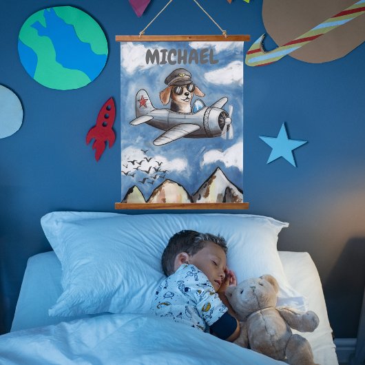 かわいい犬の飛行機、雲の山々、カスタム飛行士 吊り下げ型タペストリー