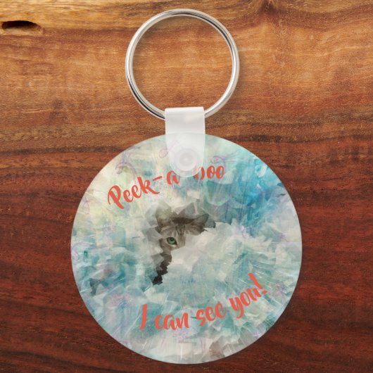 かわいい猫が見えるブーをのぞく キーホルダー (正面)