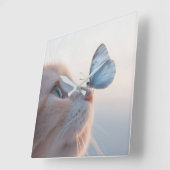 かわいい猫とブルーバタフライ スクエア壁時計 (傾斜)