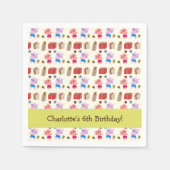 かわいい猫とプレゼント | 黄子供の誕生日 スタンダードカクテルナプキン (正面)