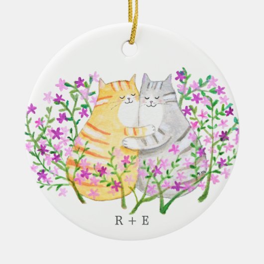 かわいい猫のカップル 花 カスタムイニシャル 名前 年 セラミックオーナメント (正面)