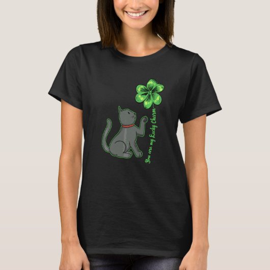 かわいい猫のチャーム Tシャツ (正面)