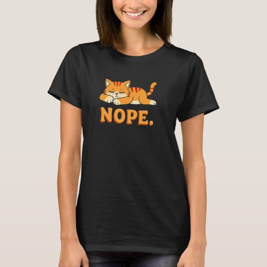 かわいい猫のノープ寝るスタイル Tシャツ (正面)