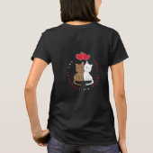 かわいい猫のハグラブイラストTシャツ Tシャツ (裏面)