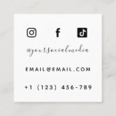 かわいい猫のベビーシッターサービスがソーシャルメディアに登場 スクエア名刺 (裏面)