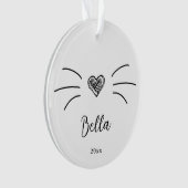 かわいい猫の写真 白い装飾品 ひげ オーナメント (正面)