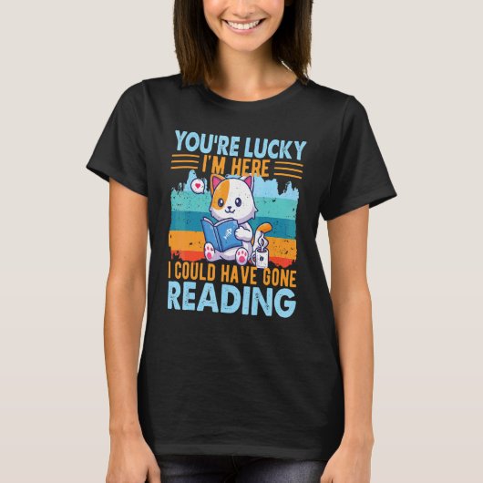 かわいい猫の司書の本の読み Tシャツ (正面)