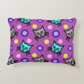 かわいい猫の柄すみれアクセント枕 アクセントクッション (裏面)