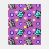 かわいい猫の柄すみれミディアムフリースブランケット フリースブランケット (正面)