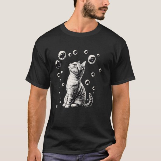 かわいい猫の泡 Tシャツ (正面)