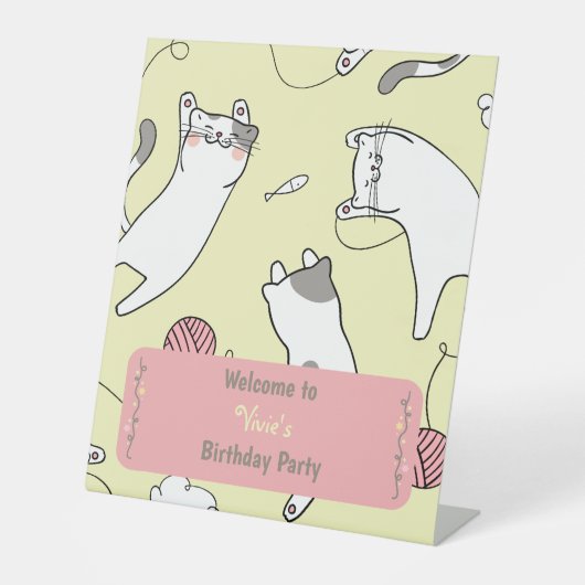 かわいい猫の誕生日パーティーウェルカム 台座サイン (正面)