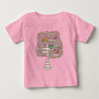 かわいい猫ふくろう&鳥が木のイラストレーションに ベビーTシャツ