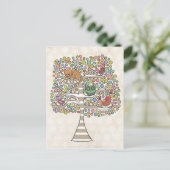 かわいい猫ふくろう&鳥が木のイラストレーションに ポストカード (スタンド正面)