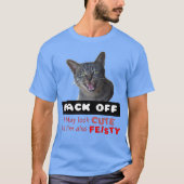 かわいい猫を背中に押して – かわいい猫だが美味しい Tシャツ (正面)