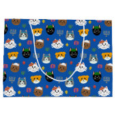 かわいい猫ハンヌカパターン（の模様が）ある ラージペーパーバッグ (裏面)