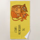 かわいい猫ファミリー名前をカスタムする&カラービーチタオル ビーチタオル (正面)