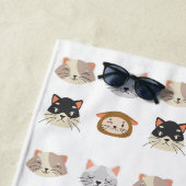 かわいい猫頭柄の柄 ビーチタオル (インサイチュ)