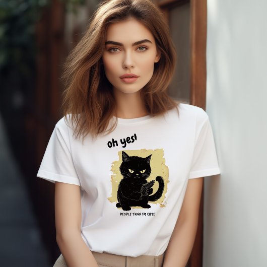 かわいい猫(銃) |おもしろい猫の平均 Tシャツ