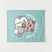 かわいい猫in雪ギアwith雪だるまアート タペストリー (正面(横))