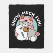 かわいい猫in雪ギアwith雪だるまアート フリースブランケット (正面)