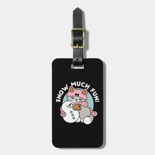 かわいい猫in雪ギアwith雪だるまアート ラゲッジタグ (正面縦)