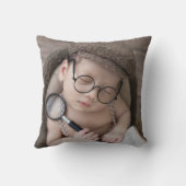 かわいい生まれたばかりのベビーフォト誕生の詳細 クッション (裏面)