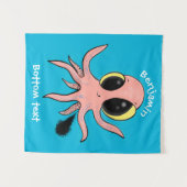 かわいい生意気なベビータコ漫画 タペストリー (正面(横))