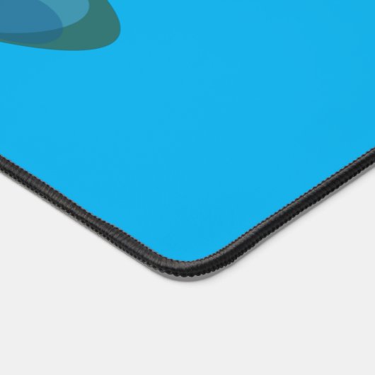 かわいい男の子のセーラーと犬のボートの漫画 デスクマット (コーナー)