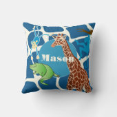 かわいい男の子のパーソナライズされたキリン・モンキー・アリゲーター クッション (裏面)