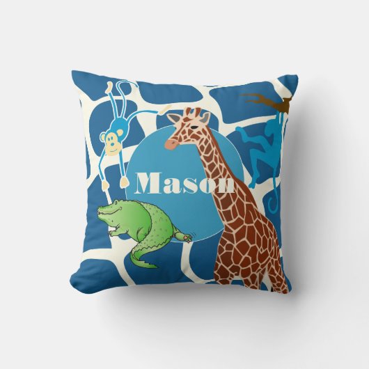 かわいい男の子のパーソナライズされたキリン・モンキー・アリゲーター クッション (正面)