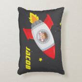 かわいい男の子の宇宙ロケットは寝室の装飾をからかいます アクセントクッション (正面(垂直))